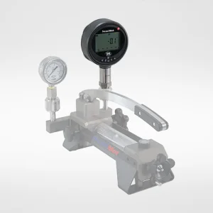 Manómetro Digital de Referencia, 0 hasta 2500 bar, exactitud de 0.1% FS, SumiMet, Serie SMP/0.1 - 4