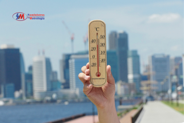 Termómetro para medir la temperatura ambiental